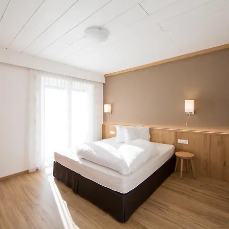 Gruenwald Aparthotel 3*